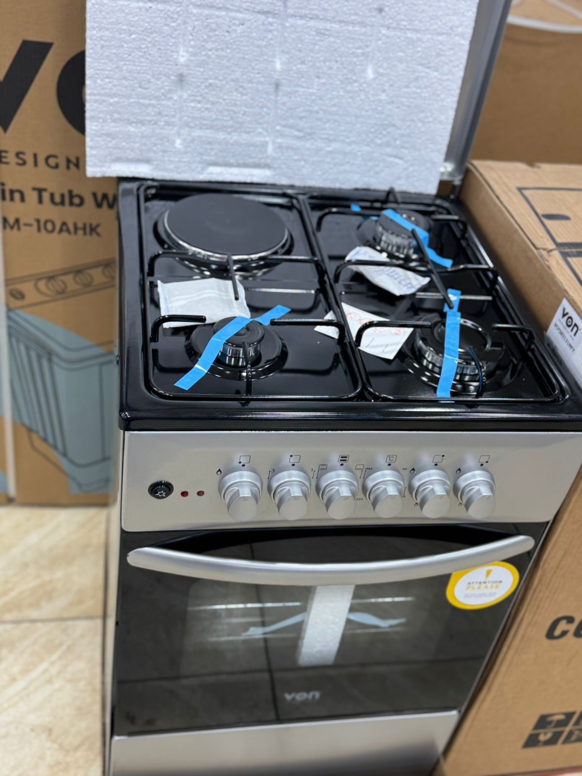 Von Cooker 3 Gas + 1 Electric VCF503131NFY Enamel Grey
